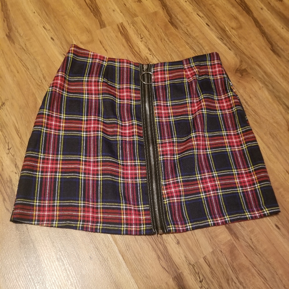O ring zip up plaid skirt